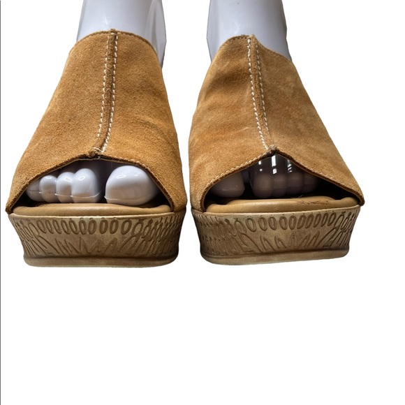 Bella-Vita slippers wedge size 9M - Picture 2 of 15